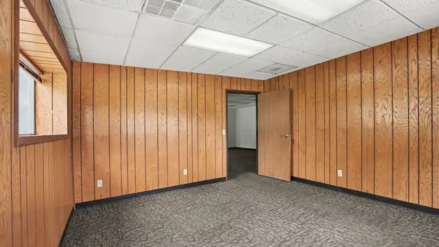 View image 18