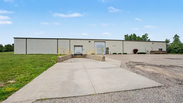 5846 Venture Way thumbnail 1
