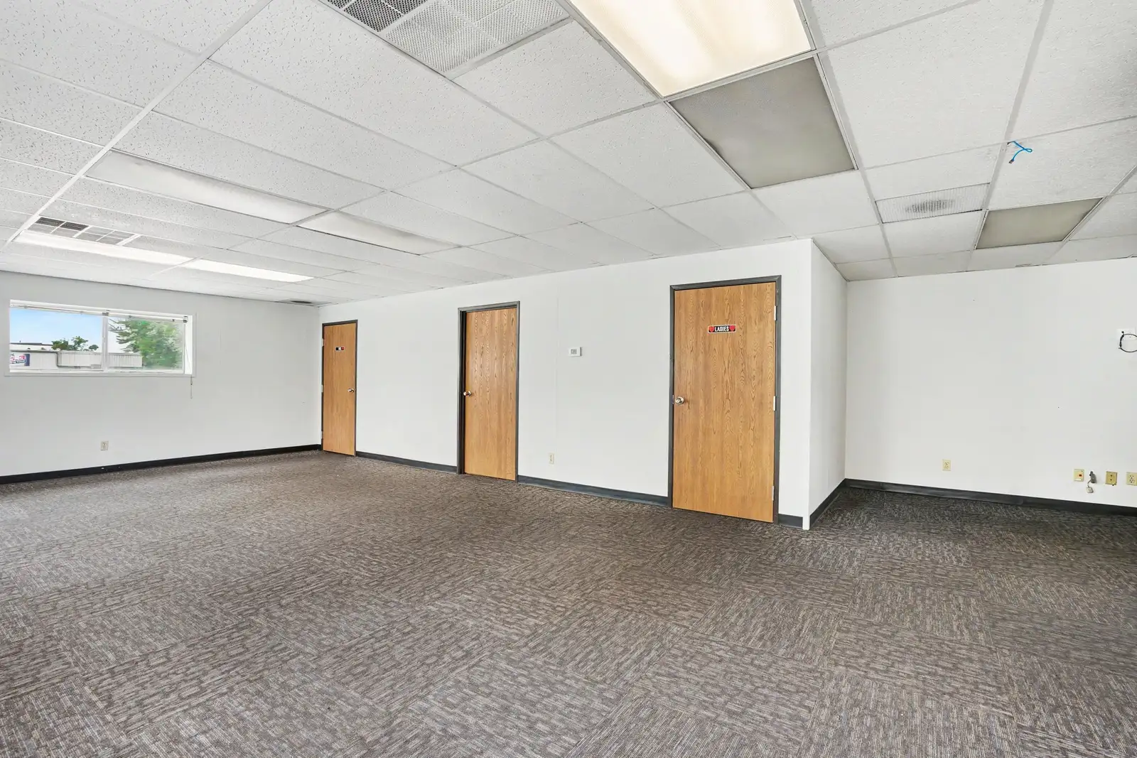 5846 Venture Way image 19