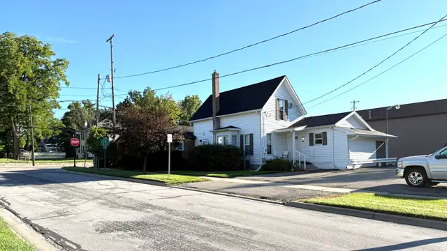 7577 Miller Rd thumbnail 5