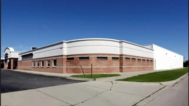 14350 Eight Mile W thumbnail 5