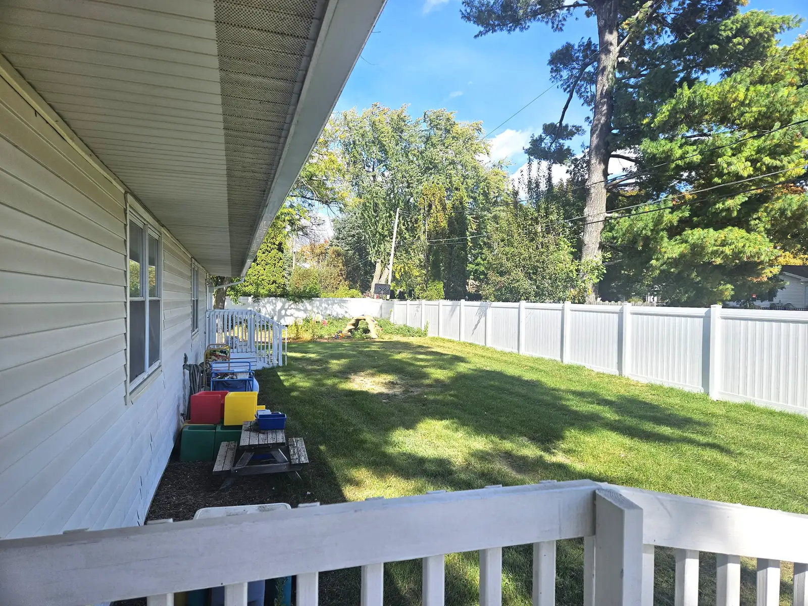 511 S Center Rd image 13
