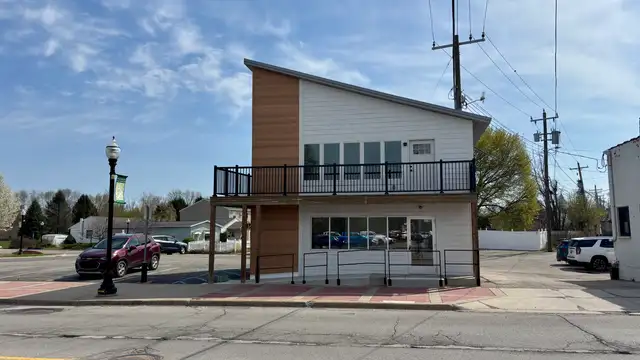 114 N Putnam St thumbnail 2