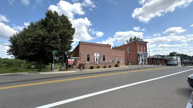 650 Broadway thumbnail 1