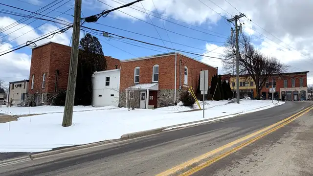 650 Broadway thumbnail 2