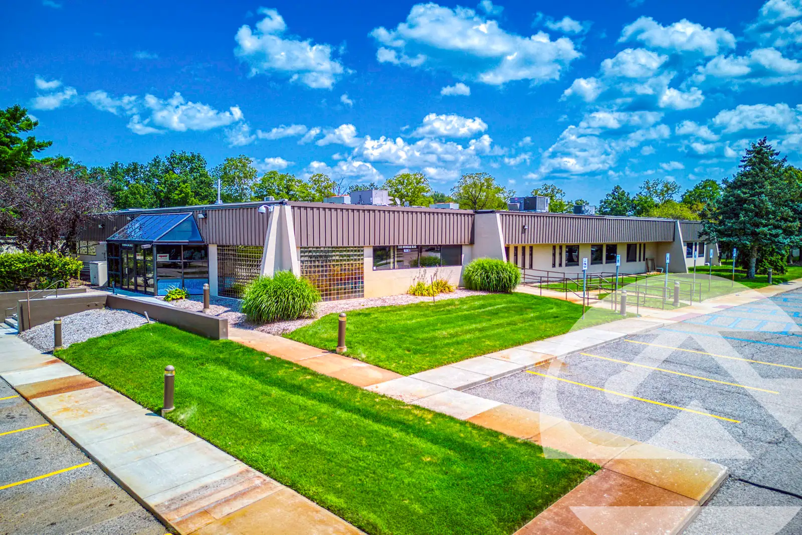 7322 Newman Blvd