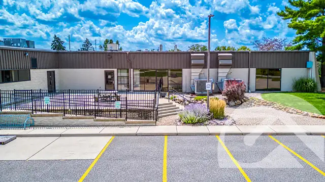 7322 Newman Blvd thumbnail 4