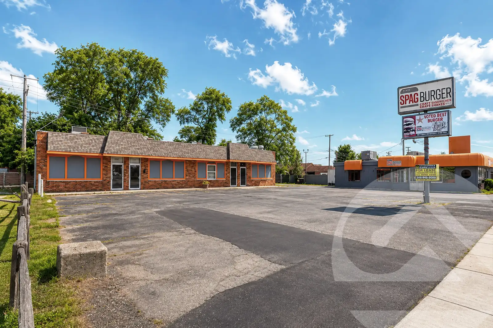 17265-17275 E 9 Mile Rd