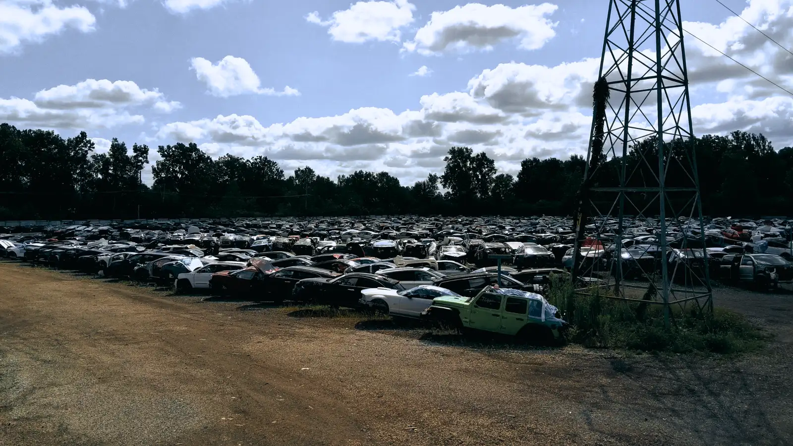 11.87 Acre Salvage Yard image 6