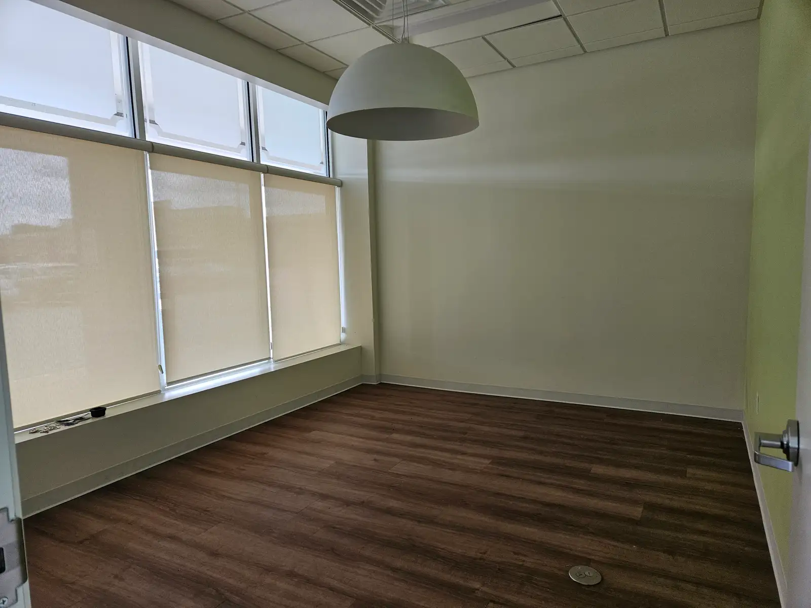4620 State image 5