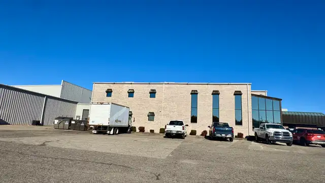 4200 Legion Drive thumbnail 4