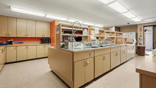 View image 14