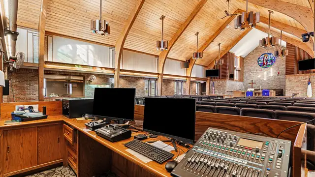 View image 9