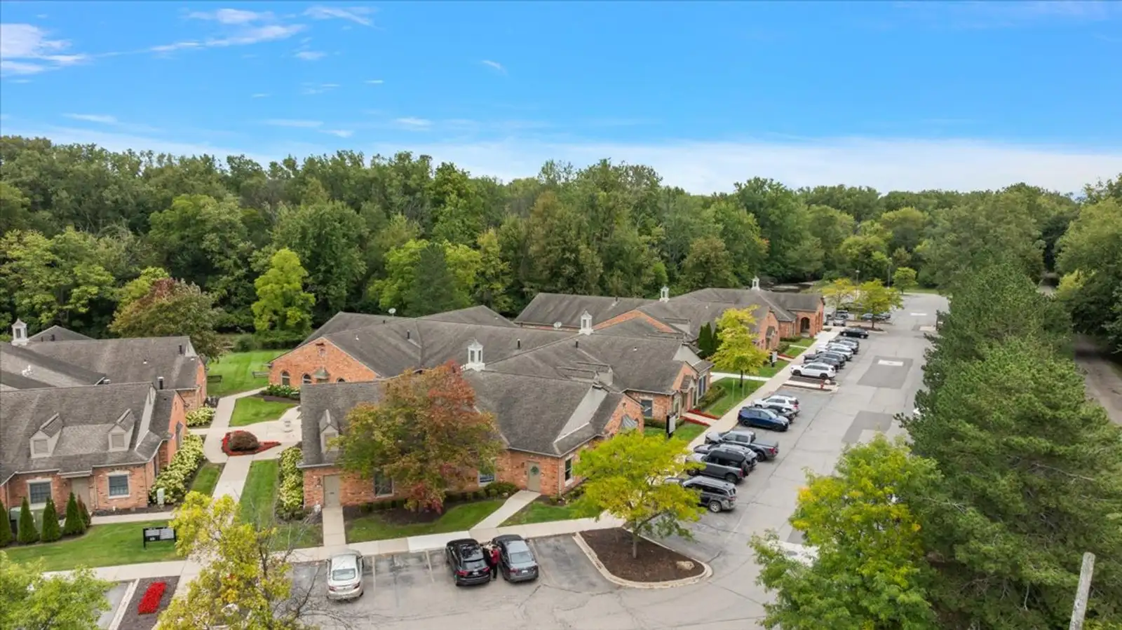 940 W Avon Rd., B10 image 1