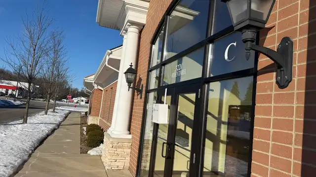 3226 Hidden Timber Dr thumbnail 2