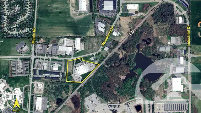 960 Woodland Dr thumbnail 4