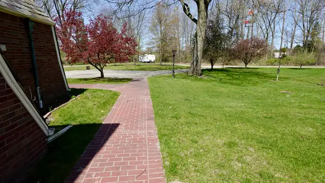 View image 7