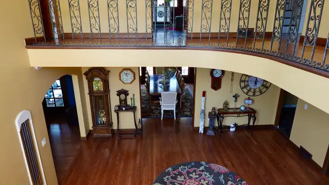 View image 32
