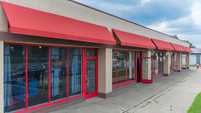 McNichols Retail Place thumbnail 3