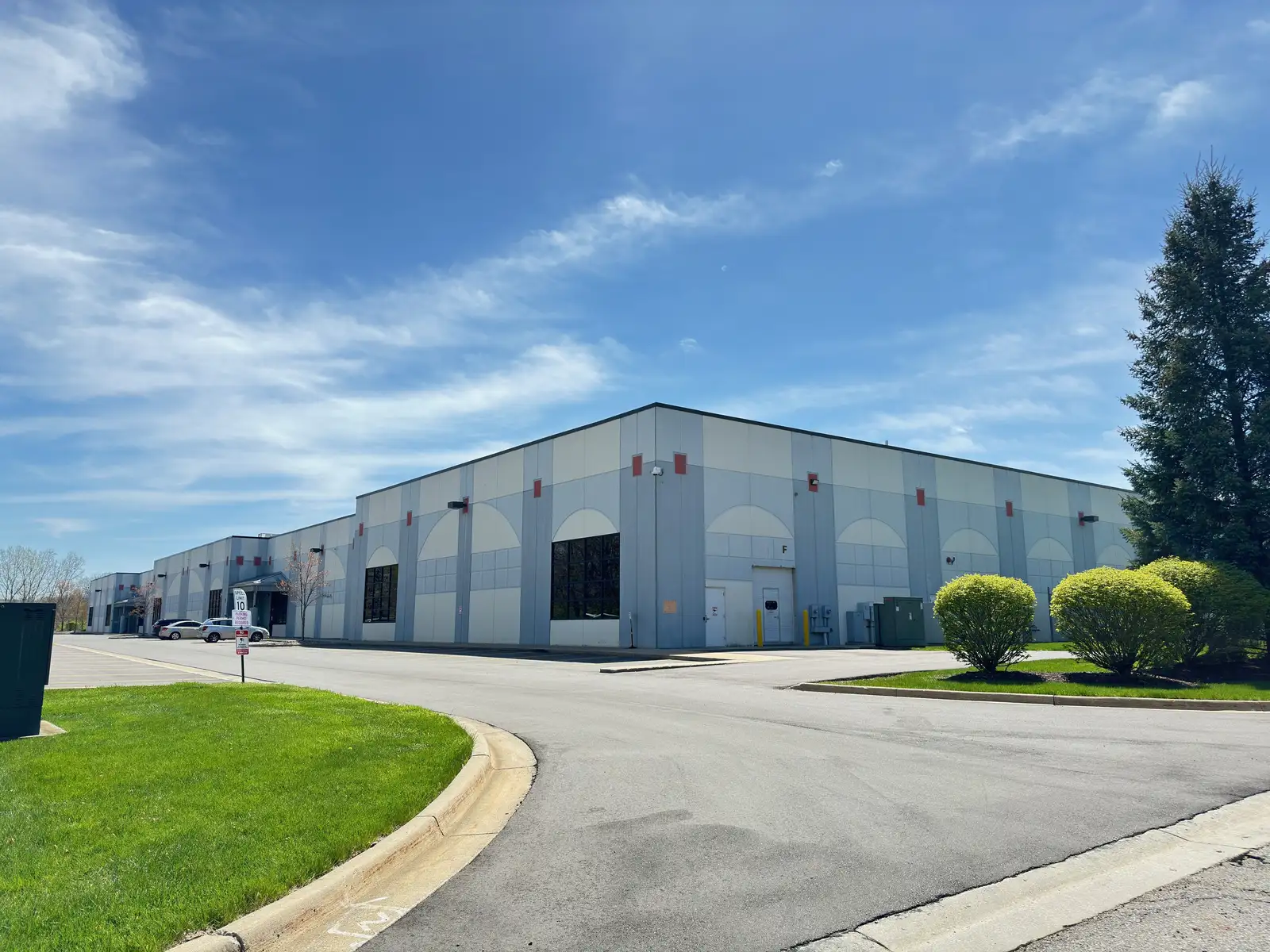 3140 Spanish Oak Dr - 103,000 SF Industrial Facility for Lease