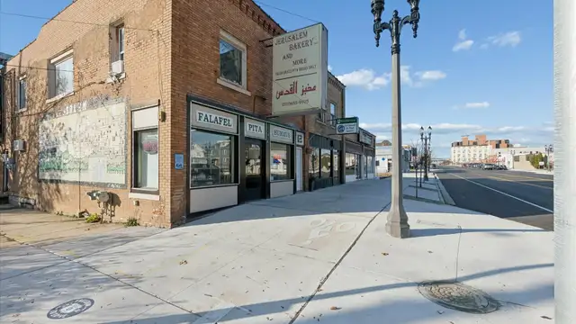1456 E Michigan Ave thumbnail 4