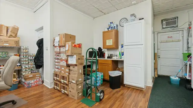 View image 25