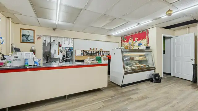 View image 11