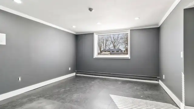 View image 18