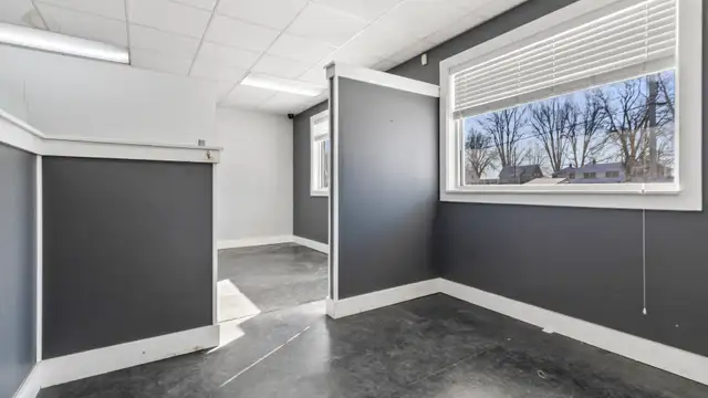 View image 11