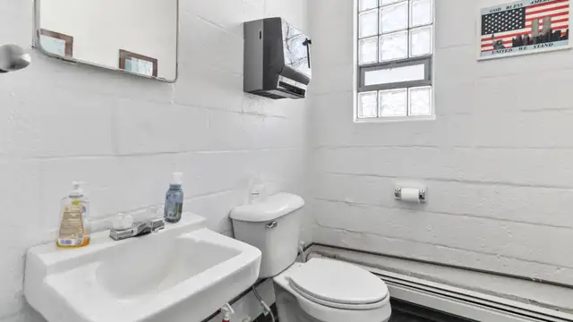 View image 21