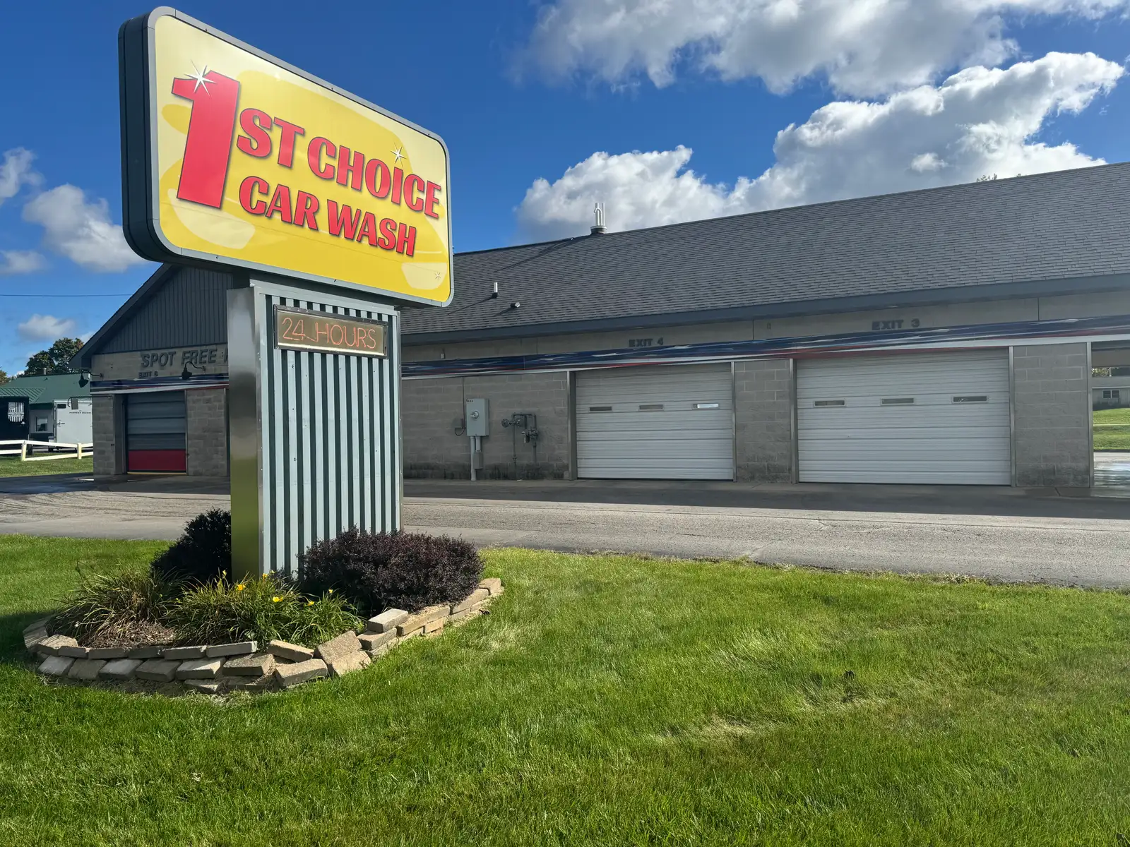 3950 Alpha Blvd image 3