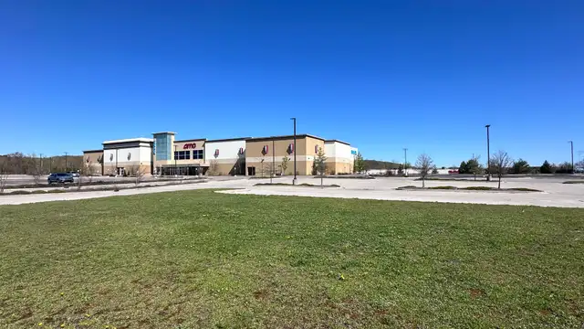 View image 17