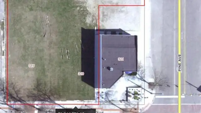 315 E Superior St thumbnail 5