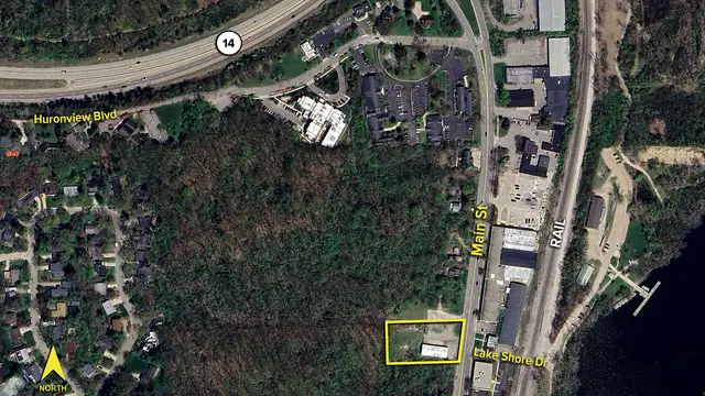 1251 N Main St thumbnail 2
