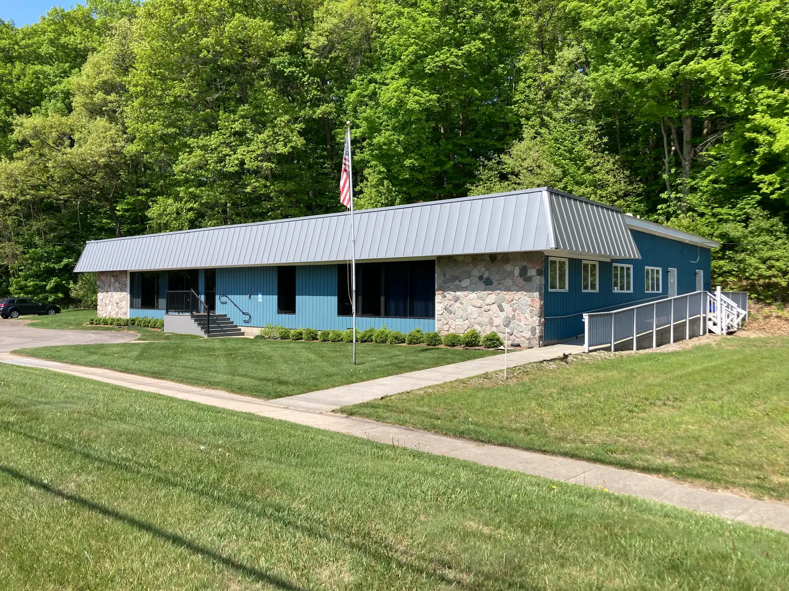 North Half - 3639 Cass Rd