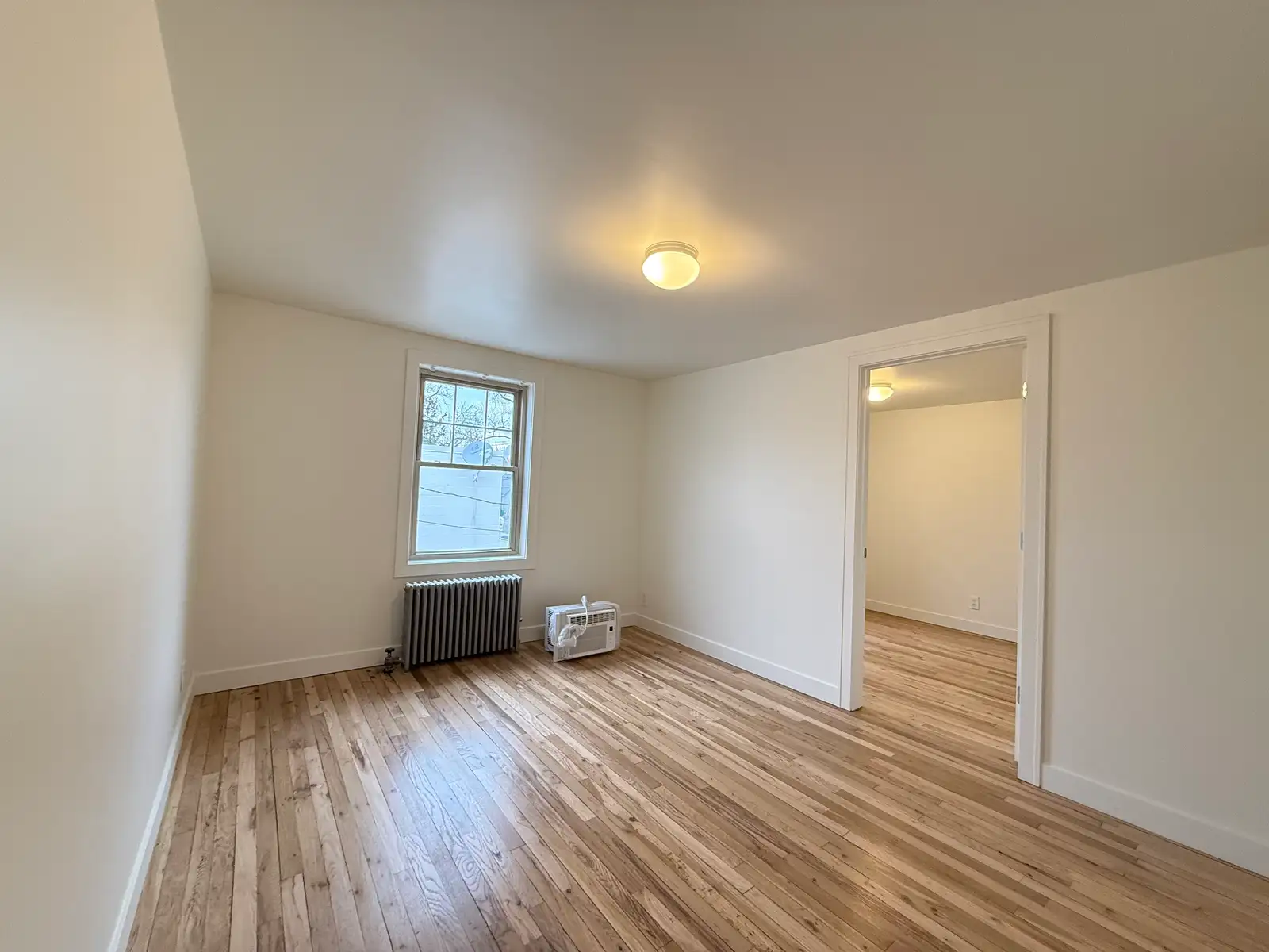 29222 Grand River Ave image 14