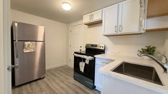 View image 11