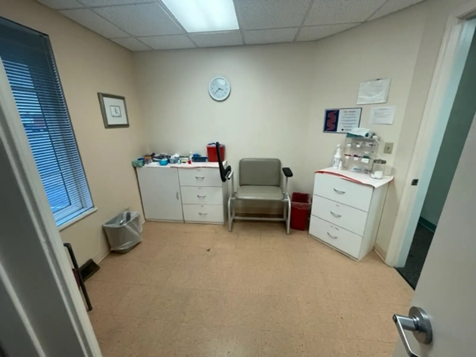 2800 Central Ave image 9