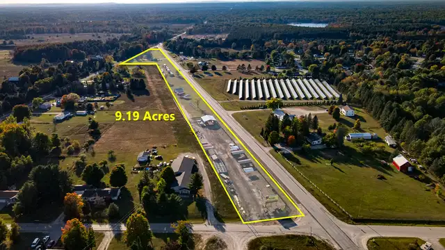 1893 Pine Tree Rd thumbnail 4