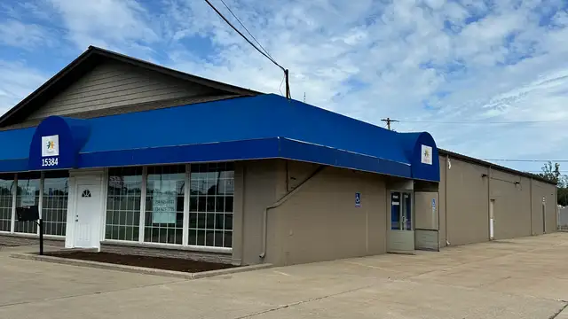 15438 S Dixie Hwy A thumbnail 3
