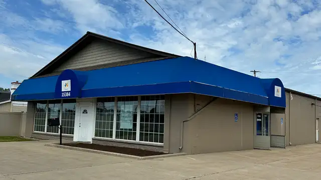 15438 S Dixie Hwy A thumbnail 2