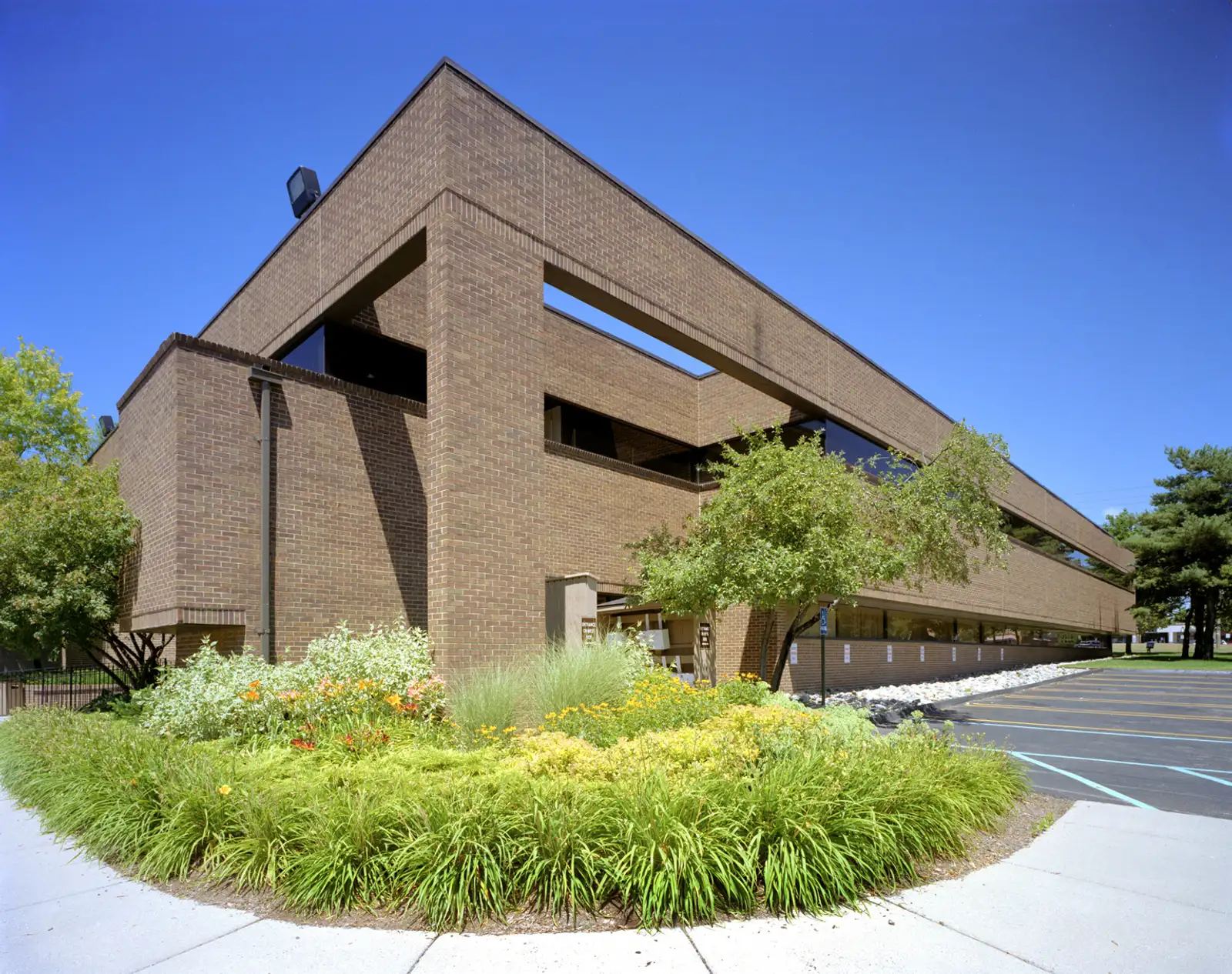Northwestern Medical Center | 29275 Northwestern Highway image 3