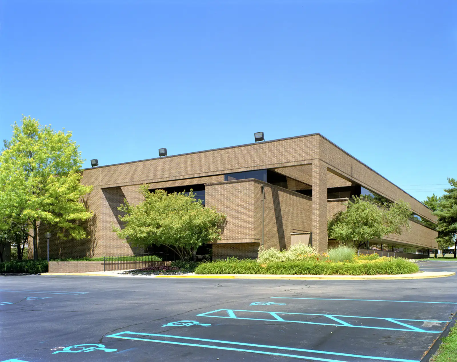 Northwestern Medical Center | 29275 Northwestern Highway