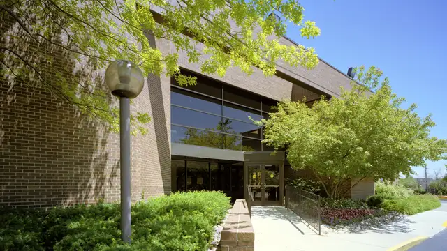 Northwestern Medical Center | 29275 Northwestern Highway thumbnail 2