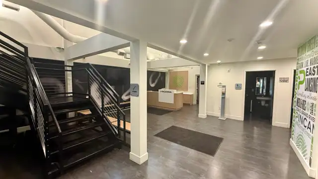 View image 17