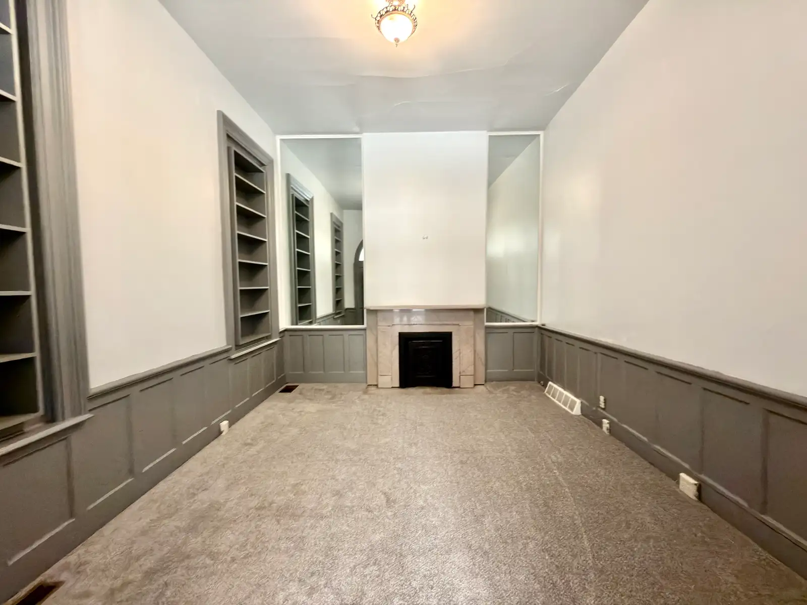 77 Oak St image 4