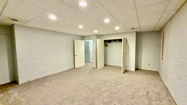 View image 9