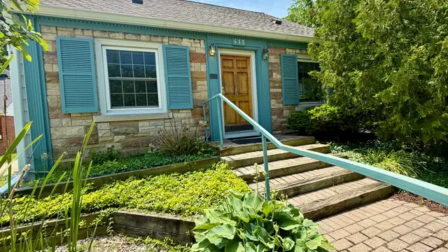 View image 1