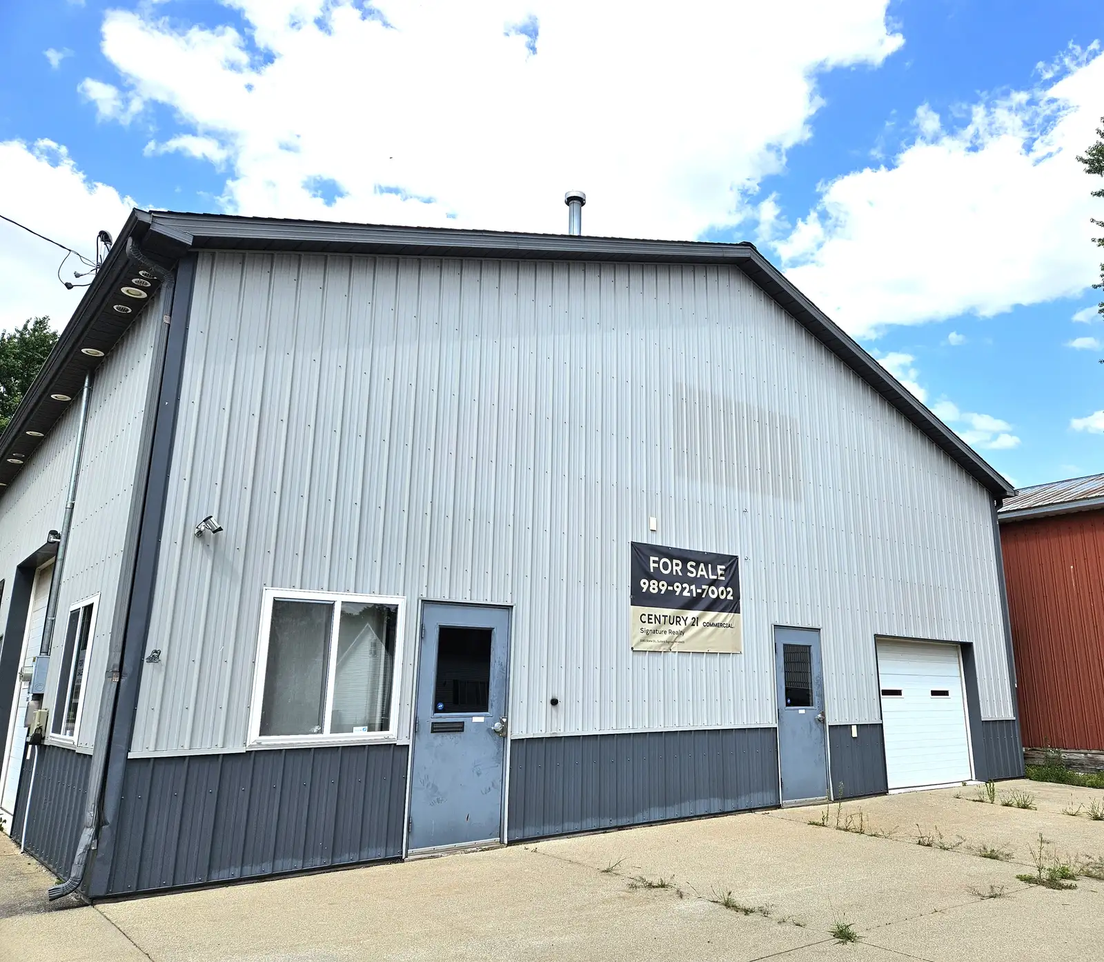 9449 Genesee St image 16