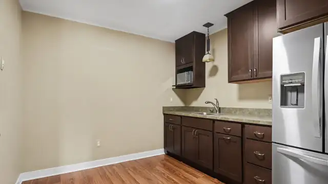 View image 11